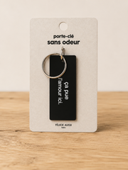Porte-cles ça pue l'amour