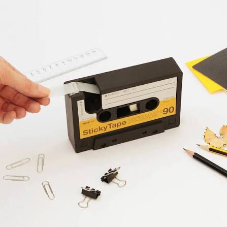 Tape dispenser cassette