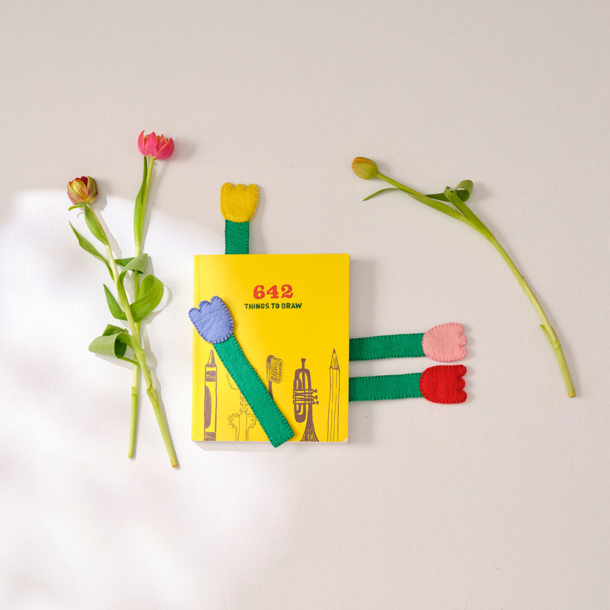 THE BLOOMING BOOKMARK, pink