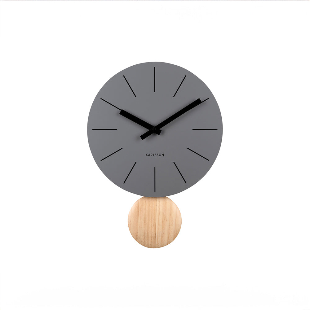 Wall clock arlo pendulum