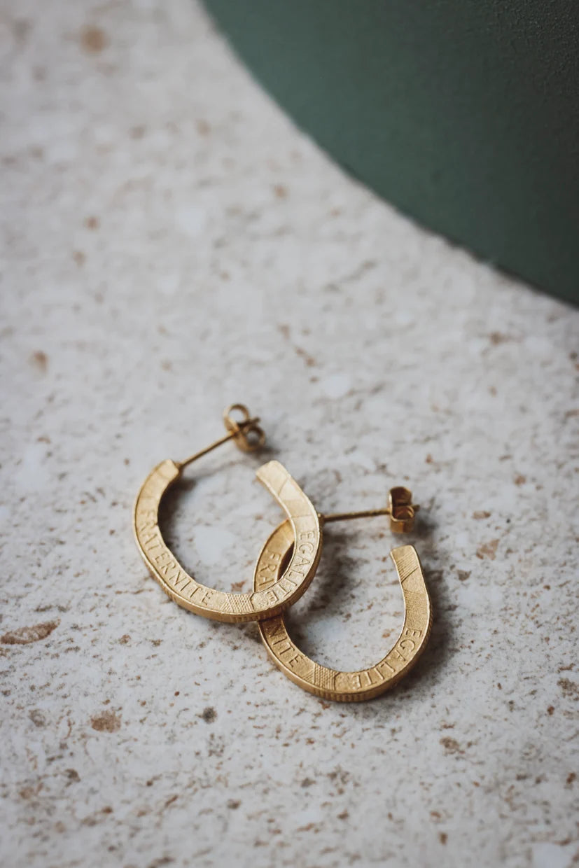 Boucles d'oreilles les demi bastilles or