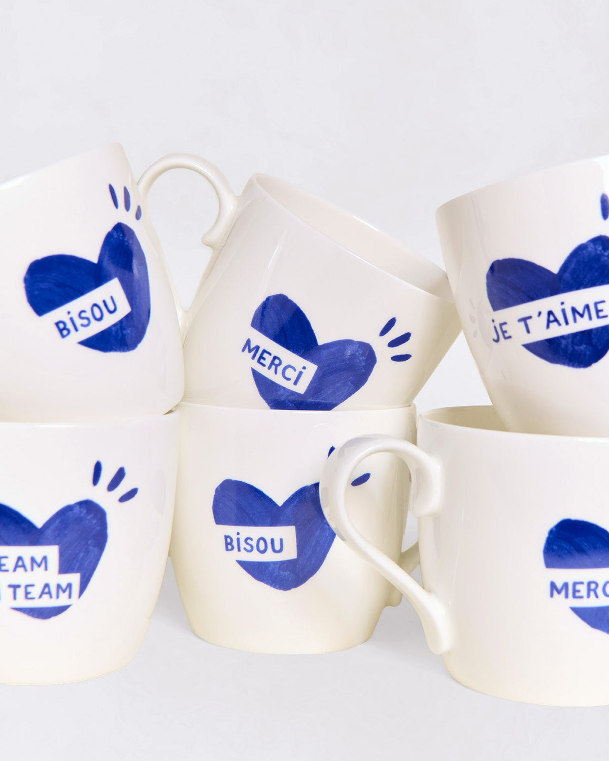 Le mug cœur Bisou - bleu
