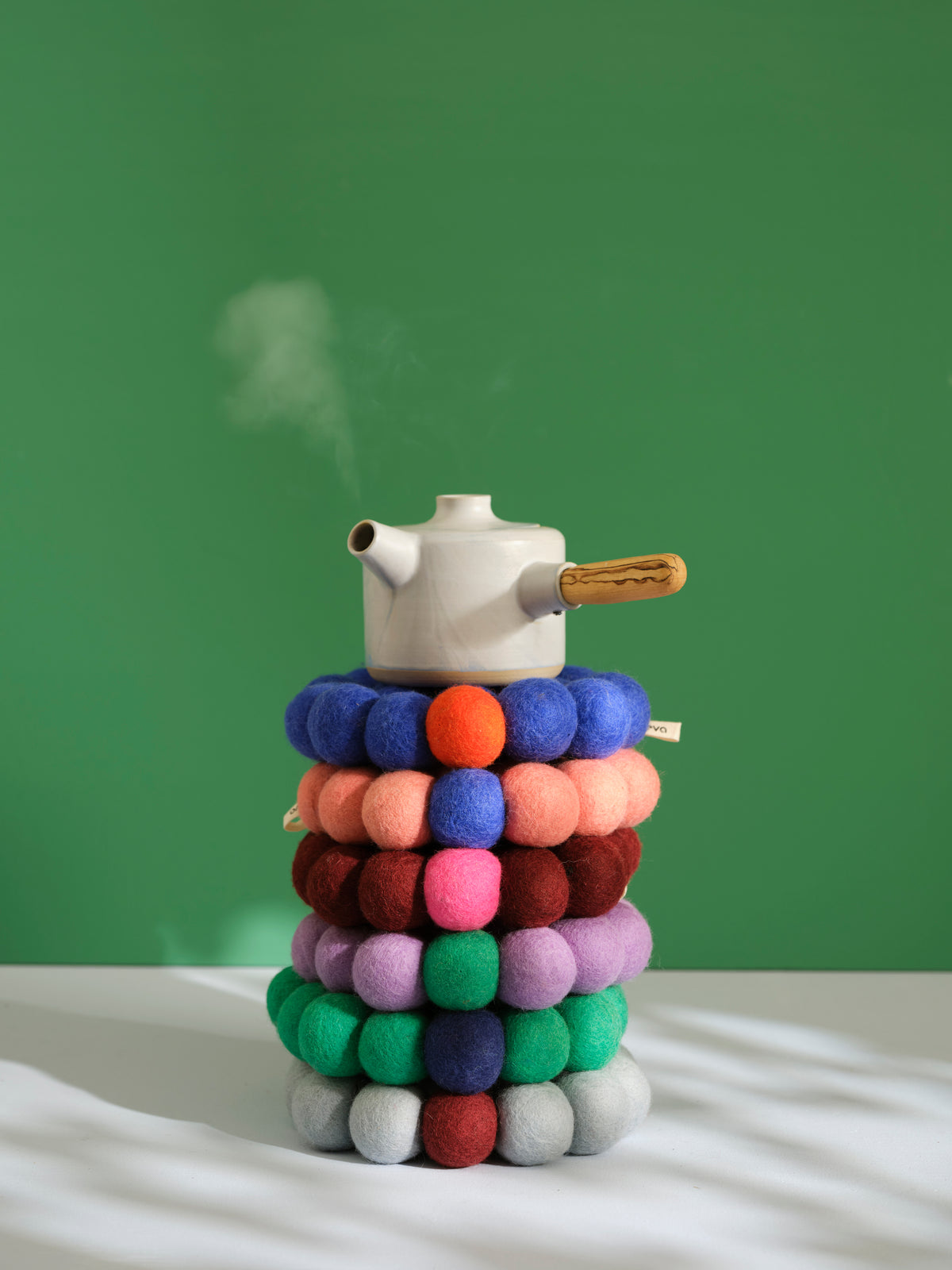 TRIVET, BOLD, green