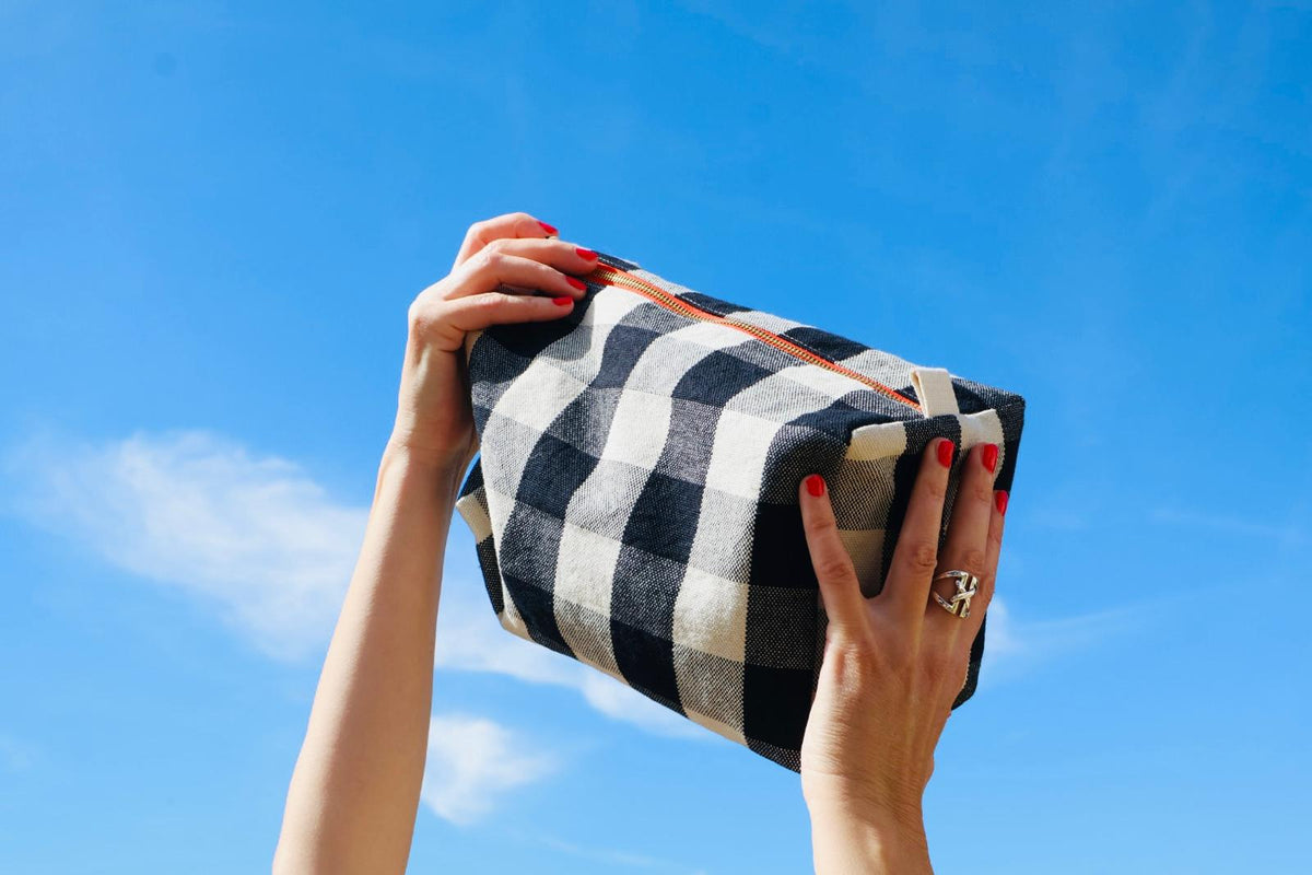 VIC TROUSSE DE TOILETTE BIG VICHY GREIGE