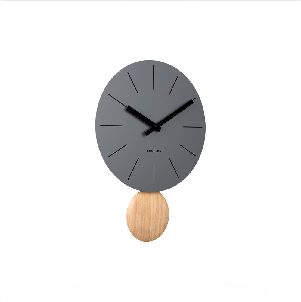 Wall clock arlo pendulum