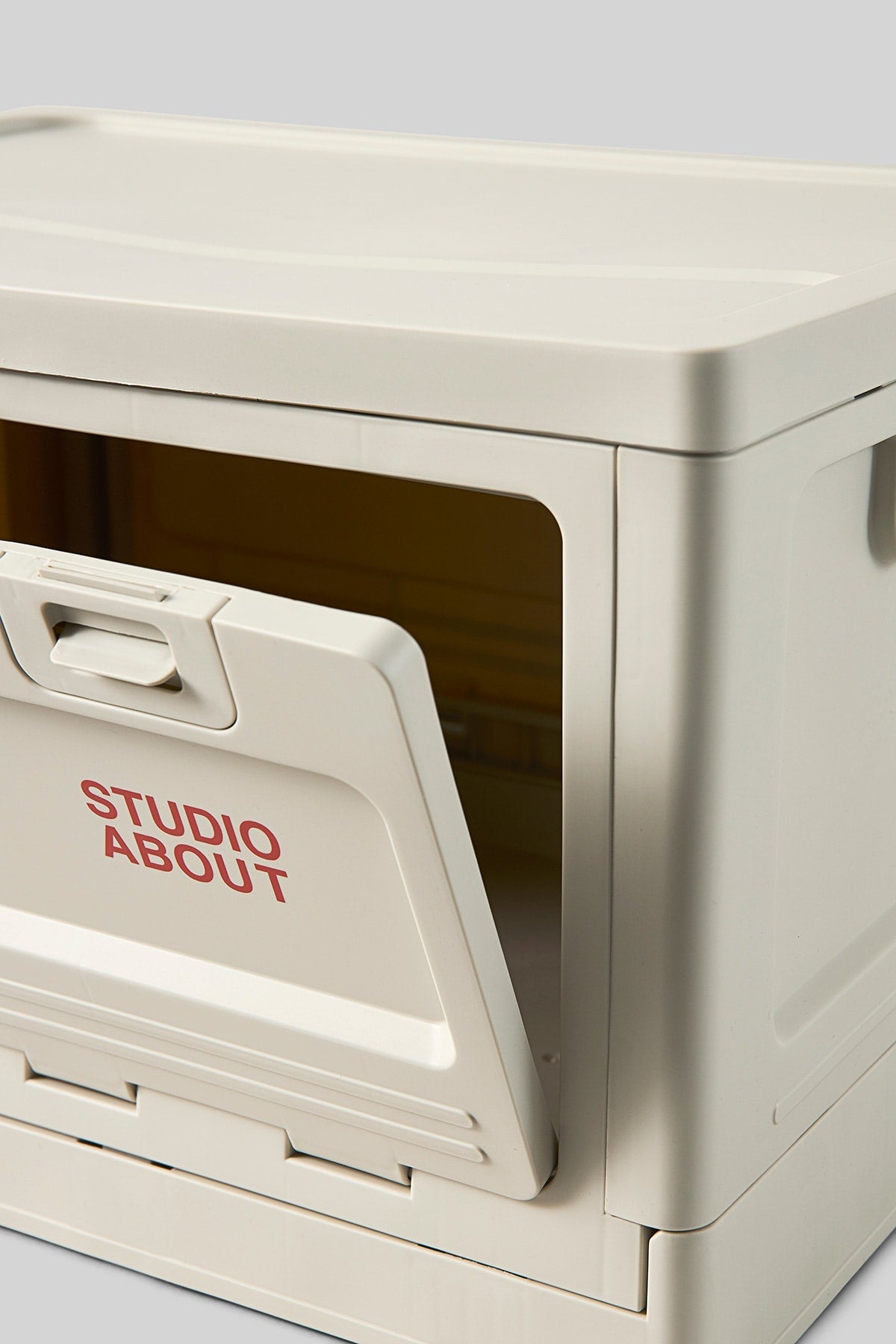 Box Light Grey Studio About