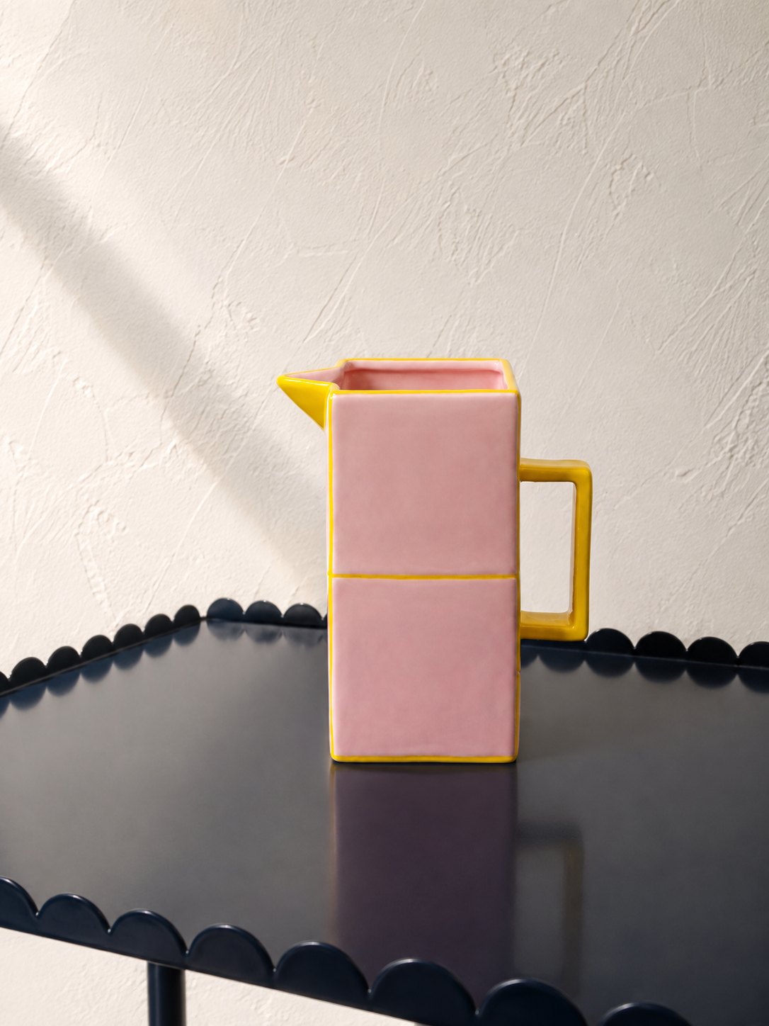 Carafe Tile