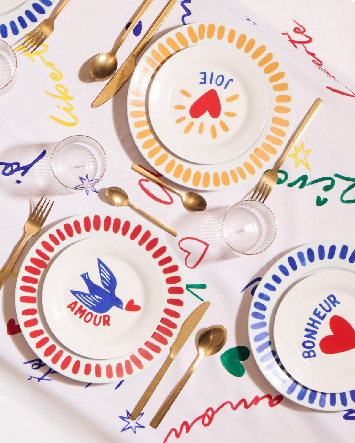 L'assiette Bonheur en porcelaine - 19 cm