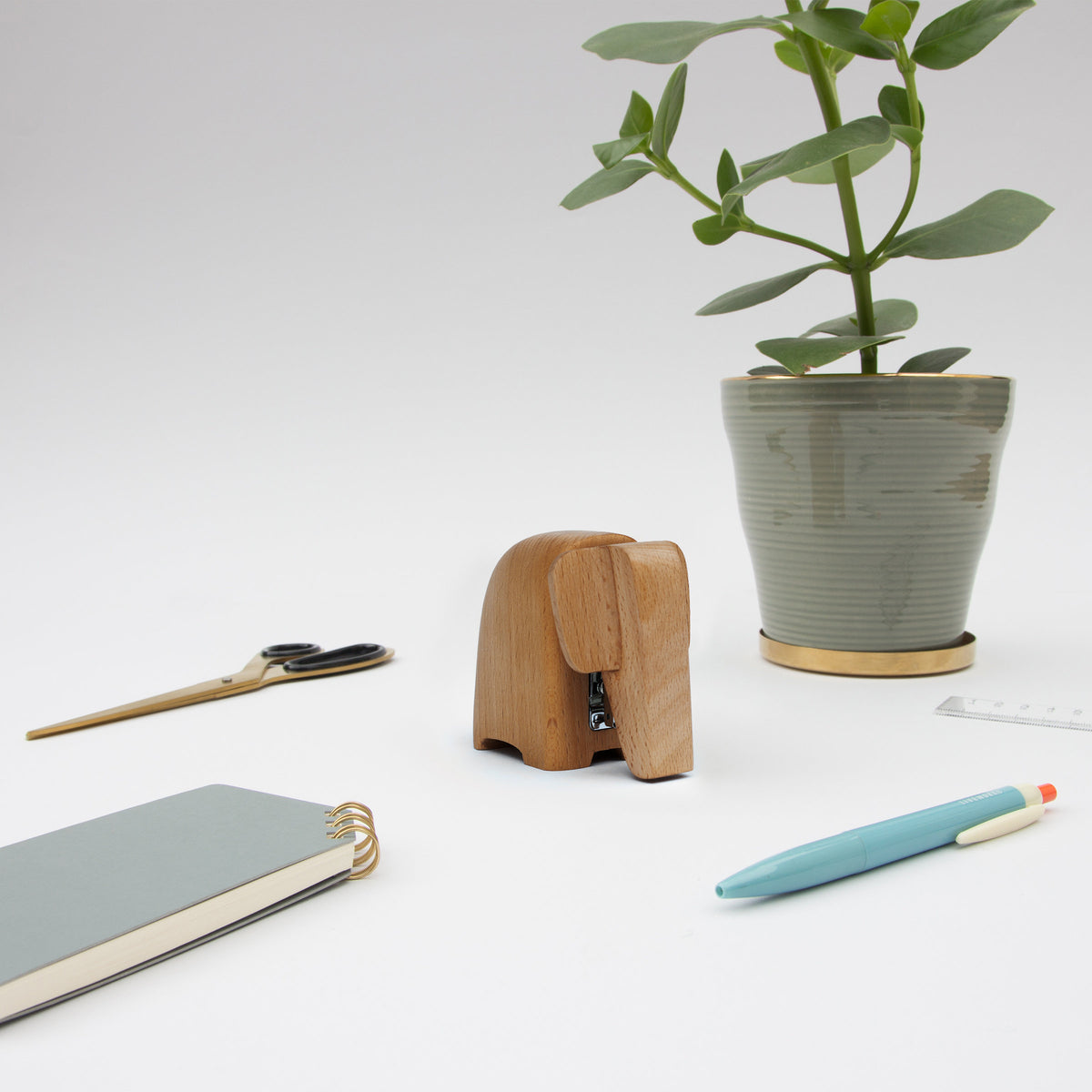 Small elephant stapler