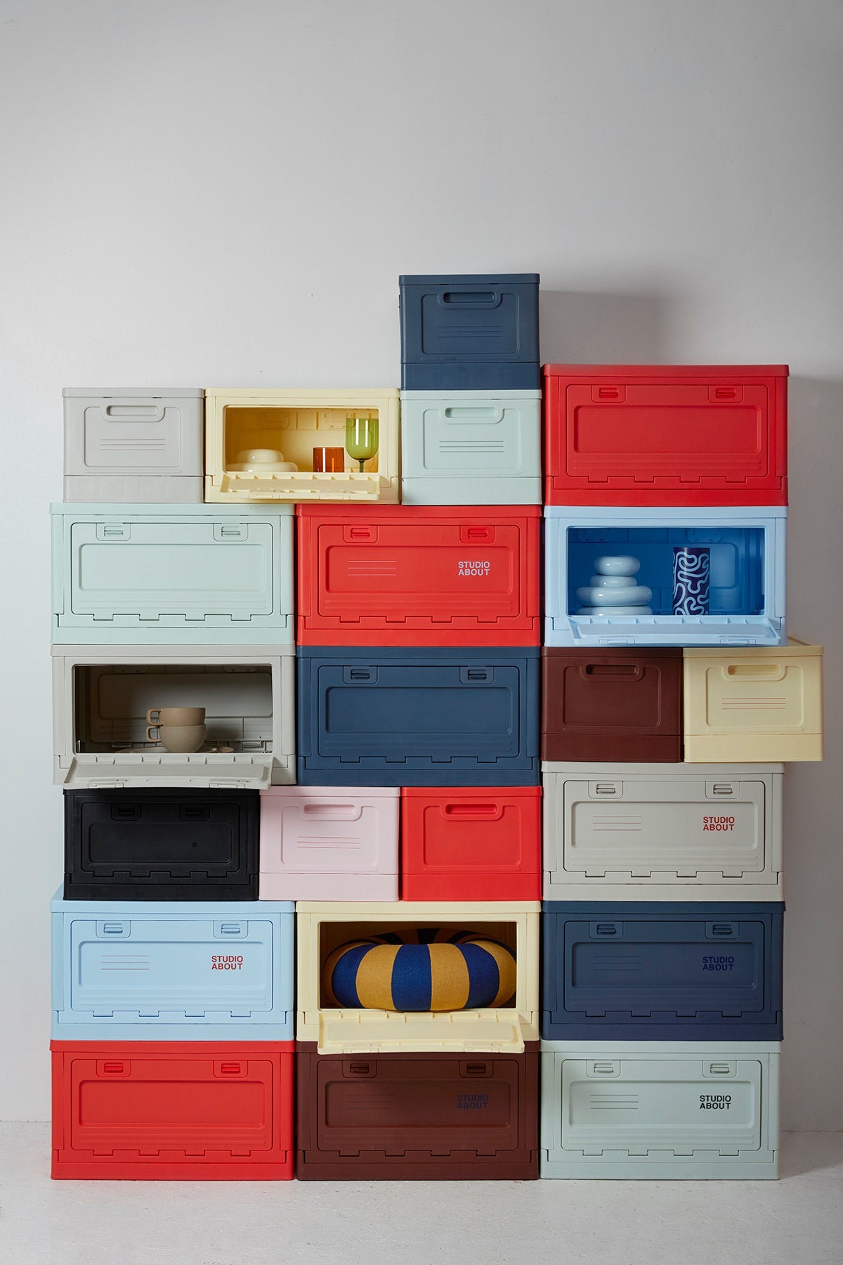 Box, large, red